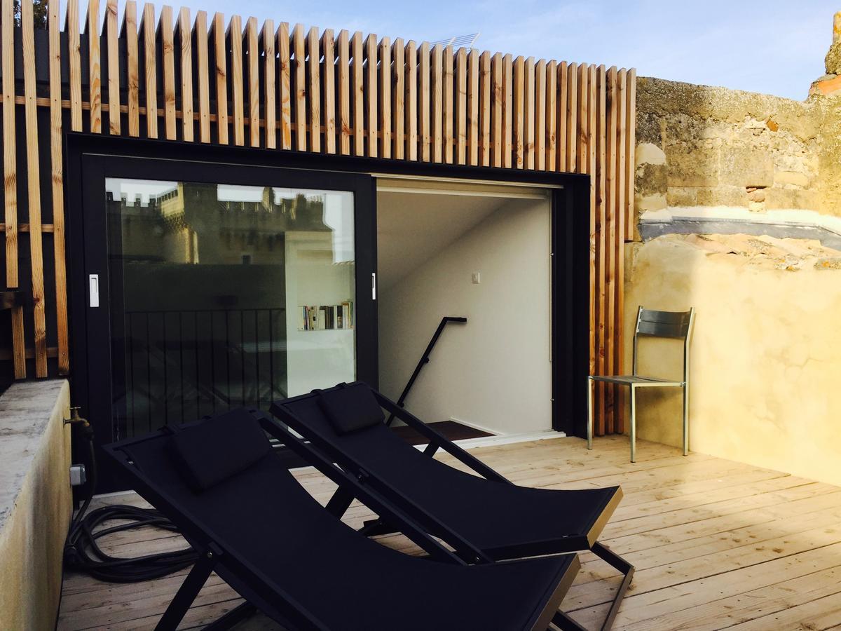 Tour Sarrazine De Montaren Bed and Breakfast Buitenkant foto